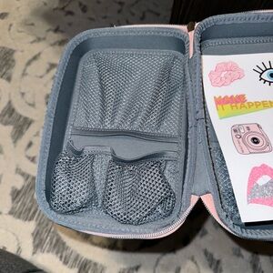 Brand new Glo pro case with tags